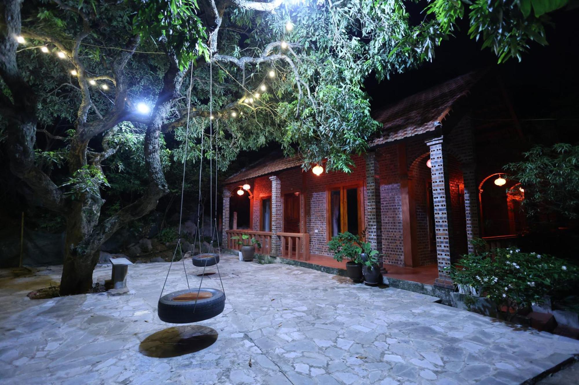 Pham Gia Homestay Ecogarden Нин Бин Екстериор снимка
