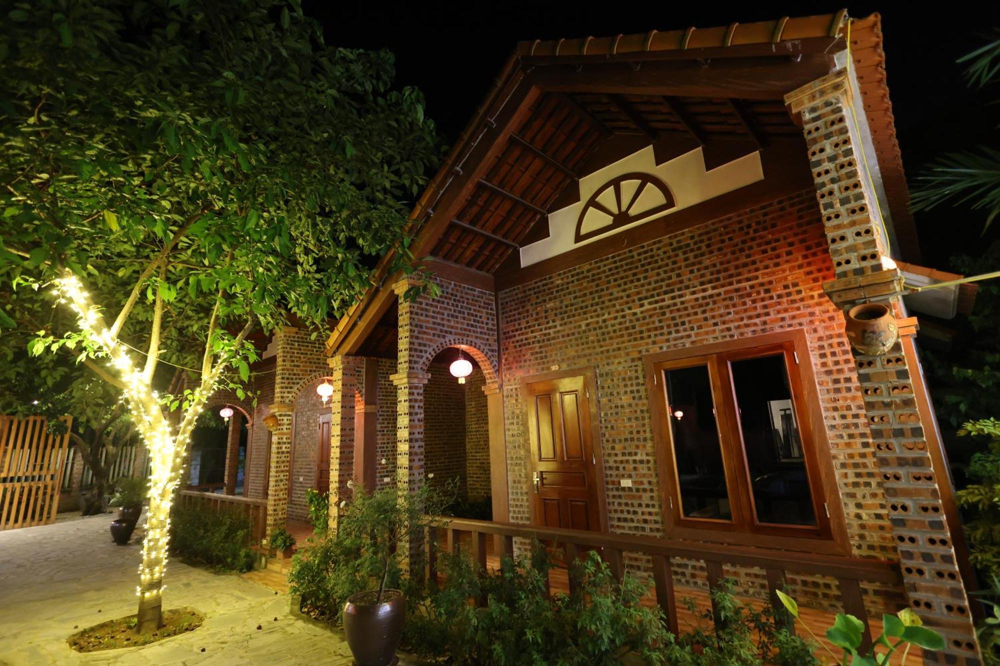 Pham Gia Homestay Ecogarden Нин Бин Екстериор снимка