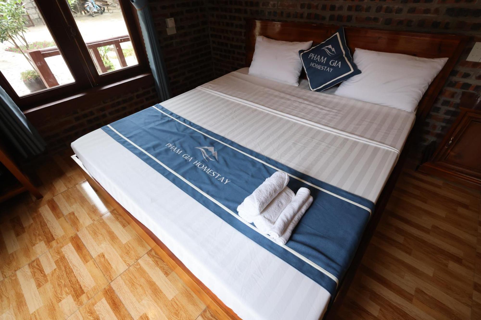 Pham Gia Homestay Ecogarden Нин Бин Екстериор снимка
